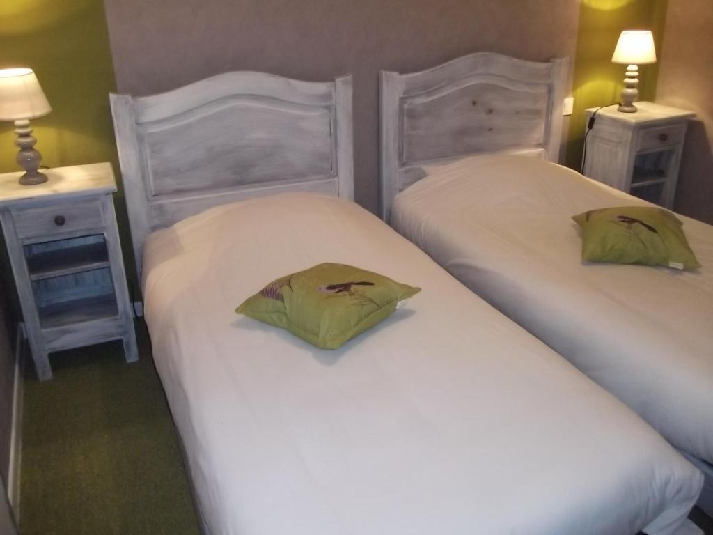 Hotel Des Cotes De Meuse Saint-Maurice-sous-les-Côtes Pokoj fotografie